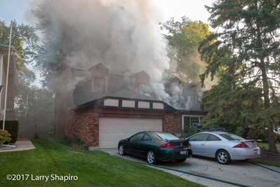 house fire at 96 University Drive in Buffalo Grove IL 9-9-17